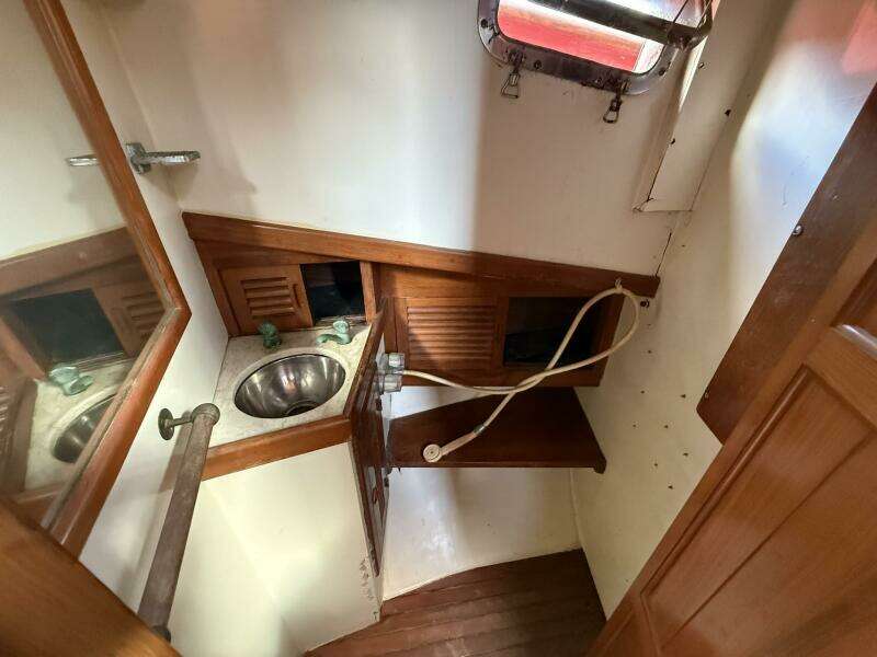 Mocko Jumbie 37ft Lord Nelson Yacht For Sale