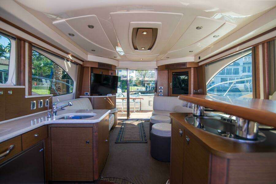 Sea Ray 52 - Exodus - Salon
