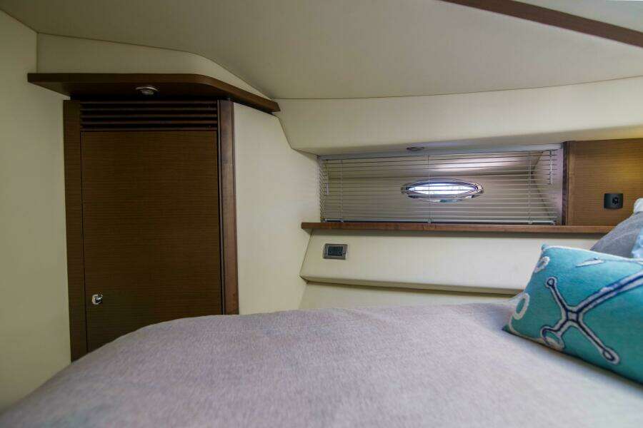 Sea Ray 52 - Exodus - Stateroom