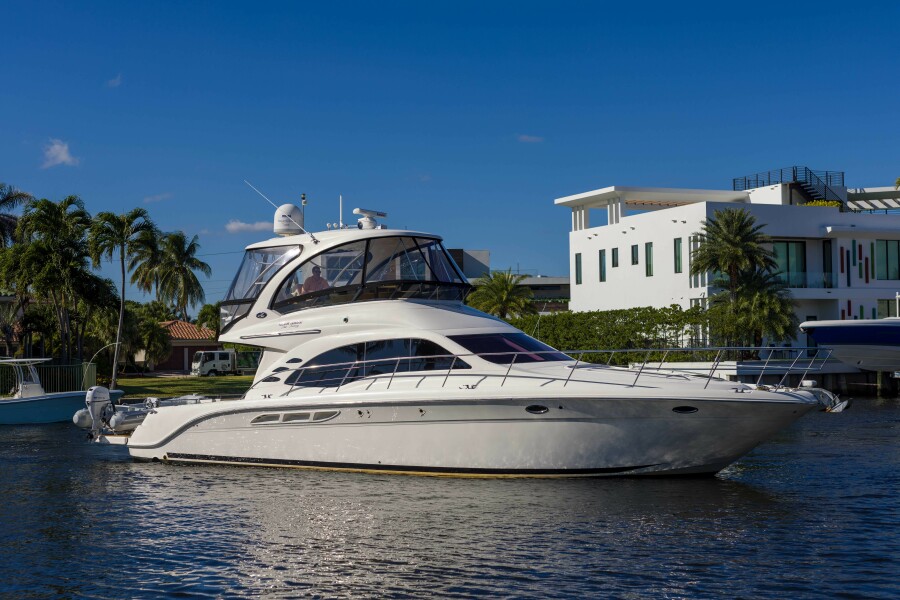 52' 2013 Sea Ray 520 Sedan Bridge