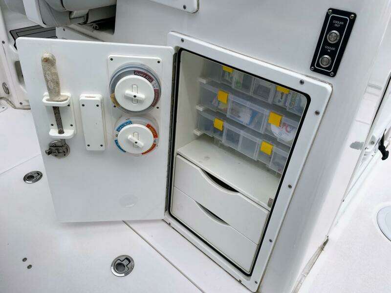 32ft Sea Fox Yacht For Sale