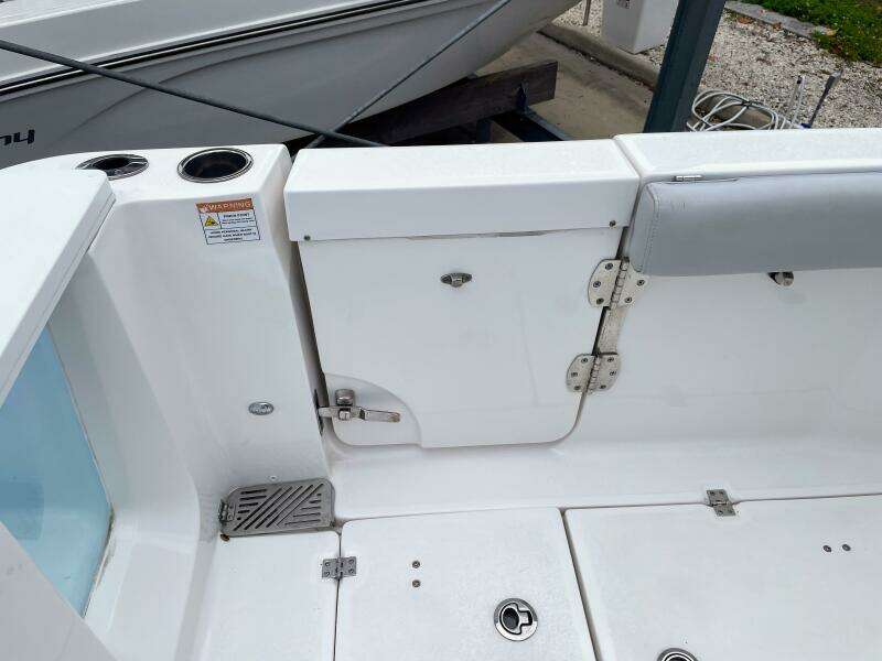 32ft Sea Fox Yacht For Sale