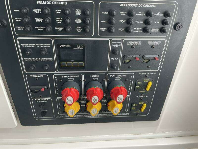 32ft Sea Fox Yacht For Sale