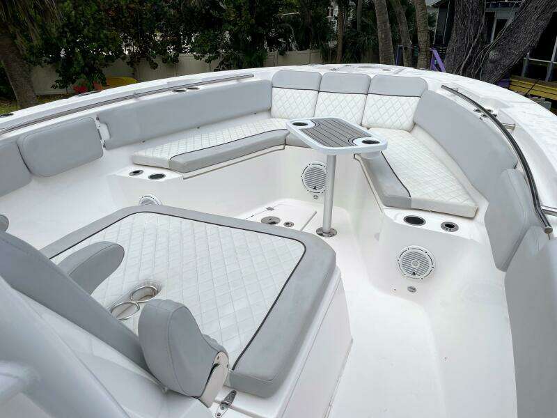 32ft Sea Fox Yacht For Sale