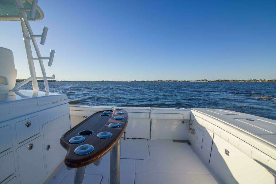 Regulator 41 - Wound Up II - Cockpit, Rocket Launcher