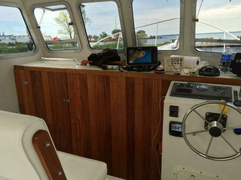 28ft Harvey Boat Works Yacht For Sale