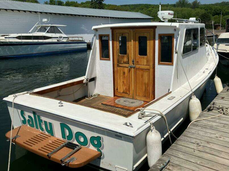 28ft Harvey Boat Works Yacht For Sale