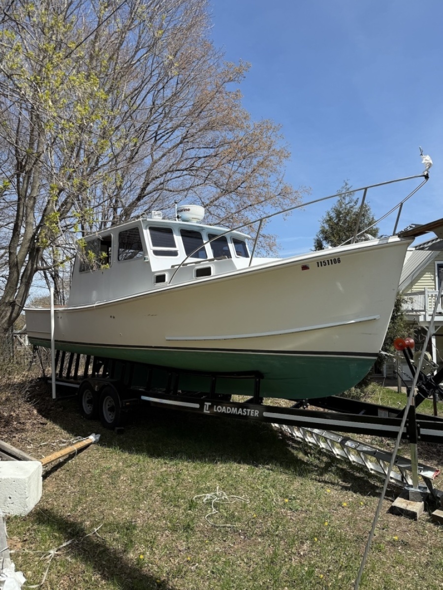 28ft Seaworthy Yacht For Sale