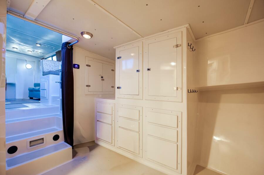 46' 2014 Chesapeake 46 Trawler