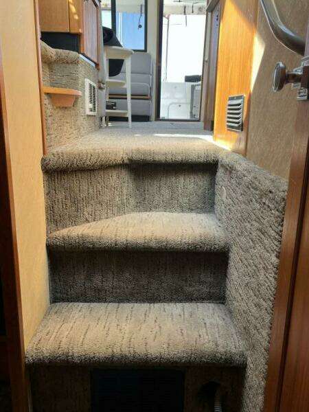 Wicked Twisted Road 37ft Bayliner Yacht For Sale