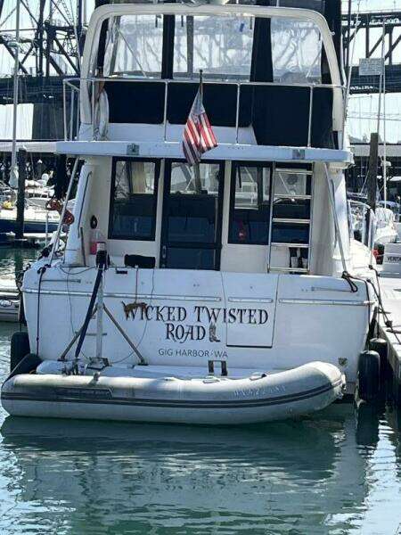 Wicked Twisted Road 37ft Bayliner Yacht For Sale