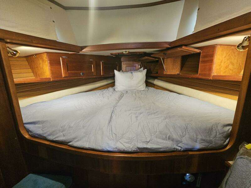 Fidelity 42ft Valiant Yacht For Sale