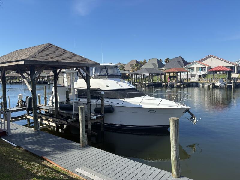 45' 1996 Carver 455 Aft Cabin