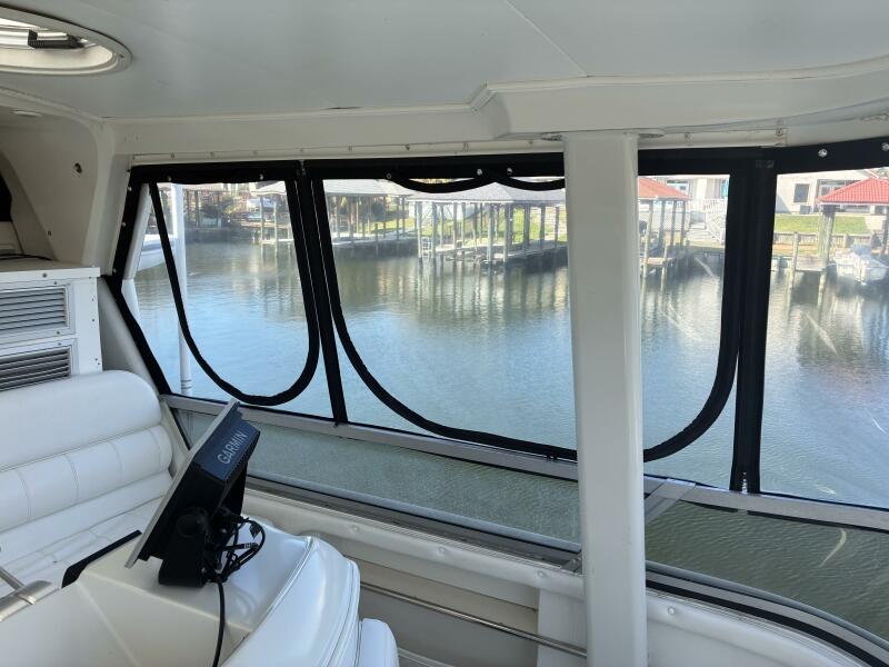 45' 1996 Carver 455 Aft Cabin