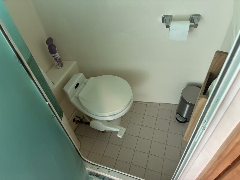 45' 1996 Carver 455 Aft Cabin