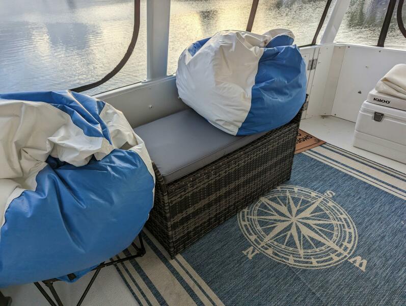 45' 1996 Carver 455 Aft Cabin