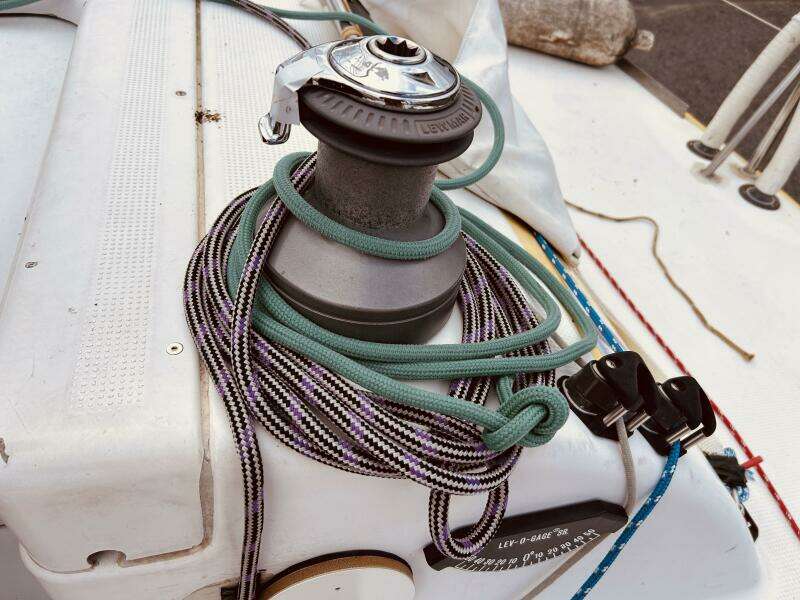 Seahorse 33ft Beneteau Yacht For Sale