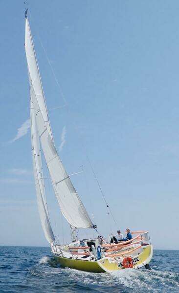 Seahorse 33ft Beneteau Yacht For Sale