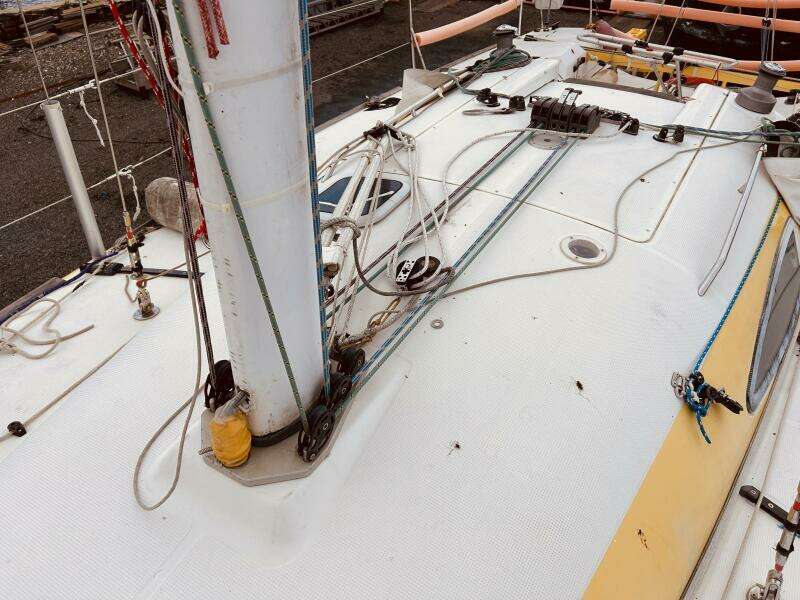 Seahorse 33ft Beneteau Yacht For Sale