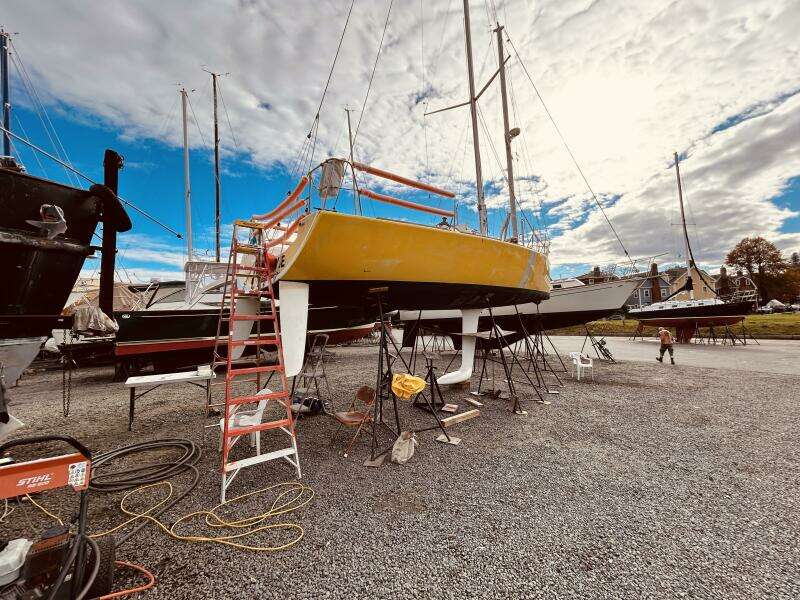 Seahorse 33ft Beneteau Yacht For Sale