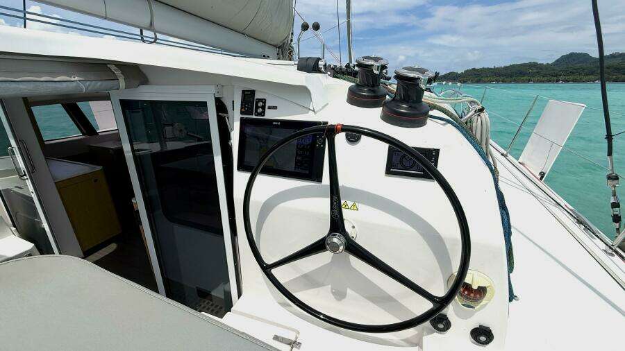 Teis 51ft Outremer Yacht For Sale