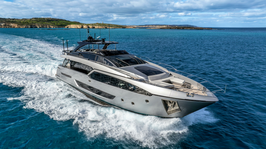 93' 2020 Riva Riva Argo 90