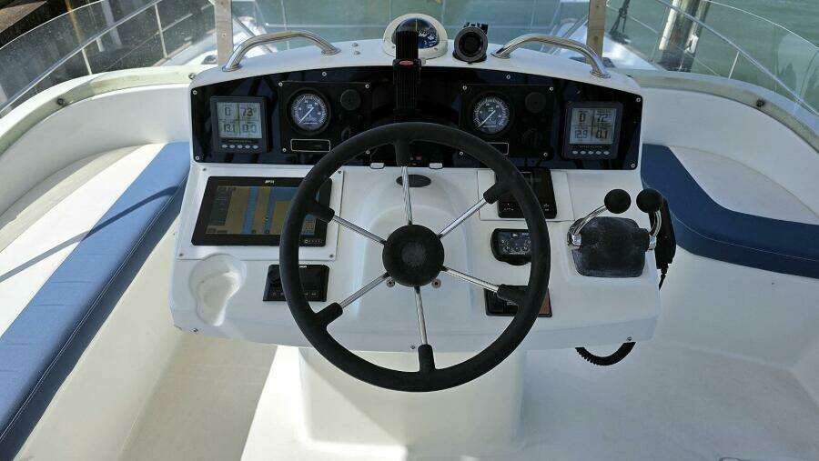 Flybridge Helm