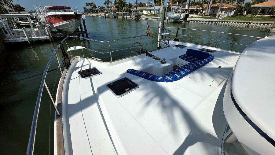 Foredeck Port Forward