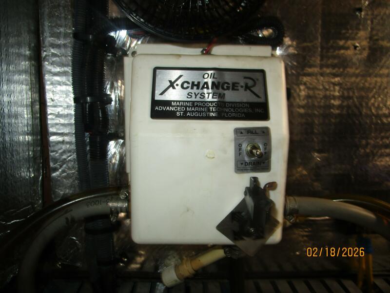 43' 2004 Mainship 430