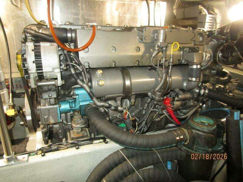 43' Mainship starboard main engine
