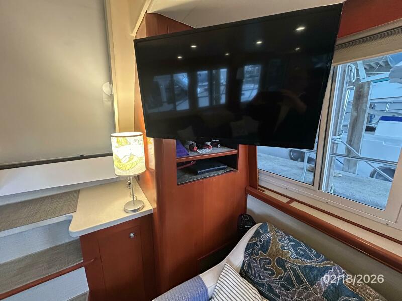 43' 2004 Mainship 430