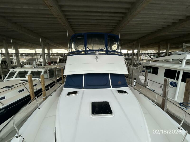 43' 2004 Mainship 430