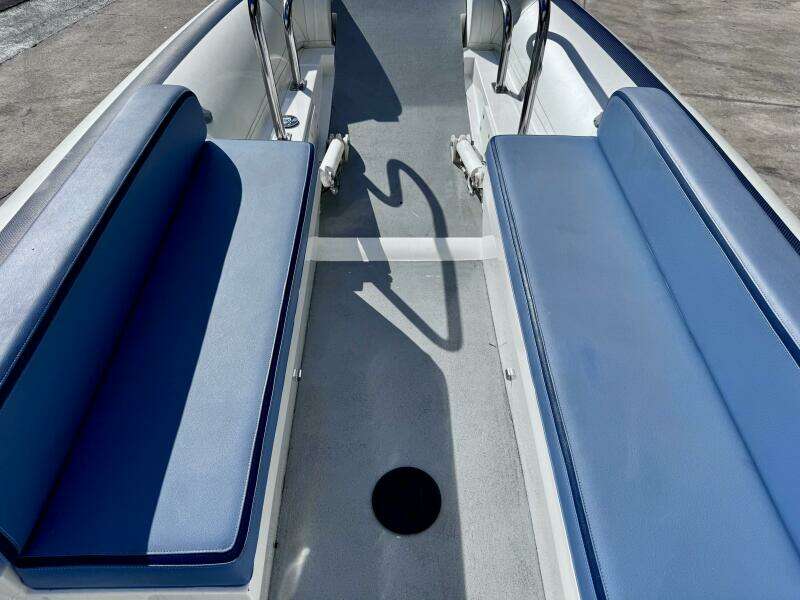 20ft Novurania Yacht For Sale