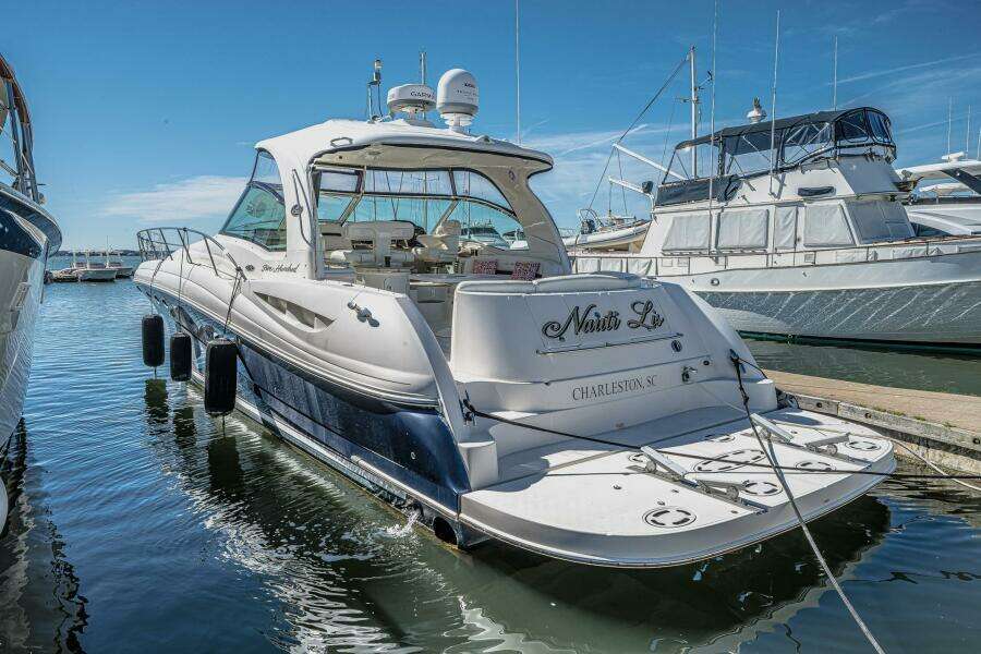 NAUTI LIS 50ft Sea Ray Yacht For Sale