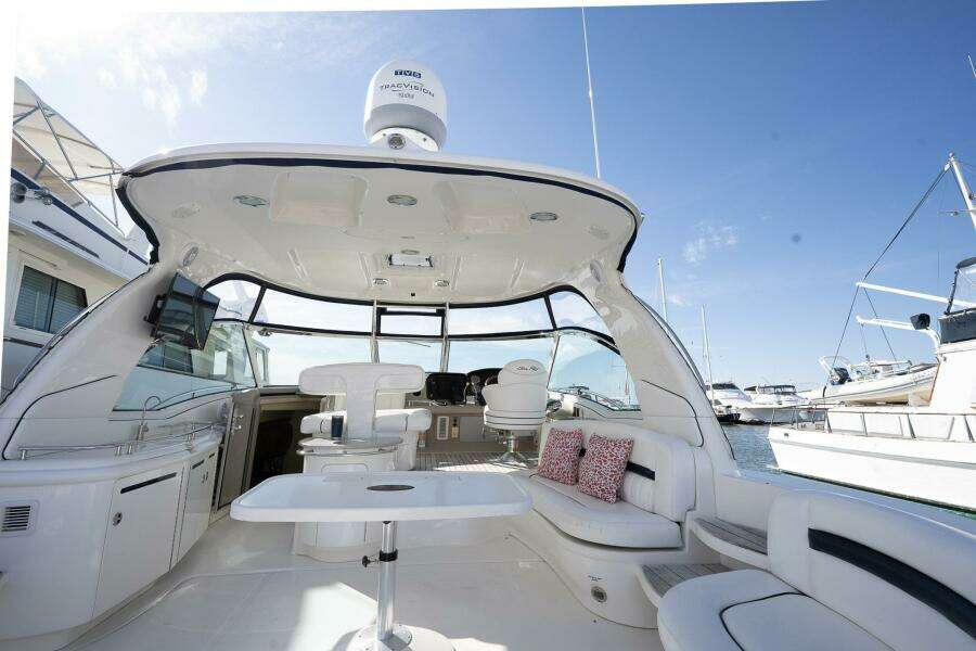 NAUTI LIS 50ft Sea Ray Yacht For Sale
