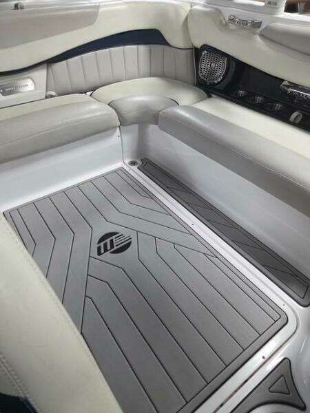 22ft Malibu Yacht For Sale