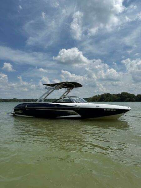 22ft Malibu Yacht For Sale