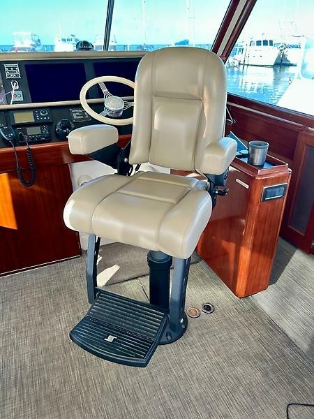 56' 2006 Huckins 56 Linwood