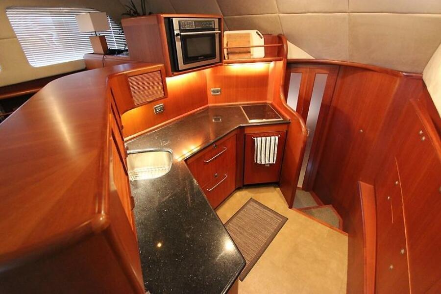 56' 2006 Huckins 56 Linwood