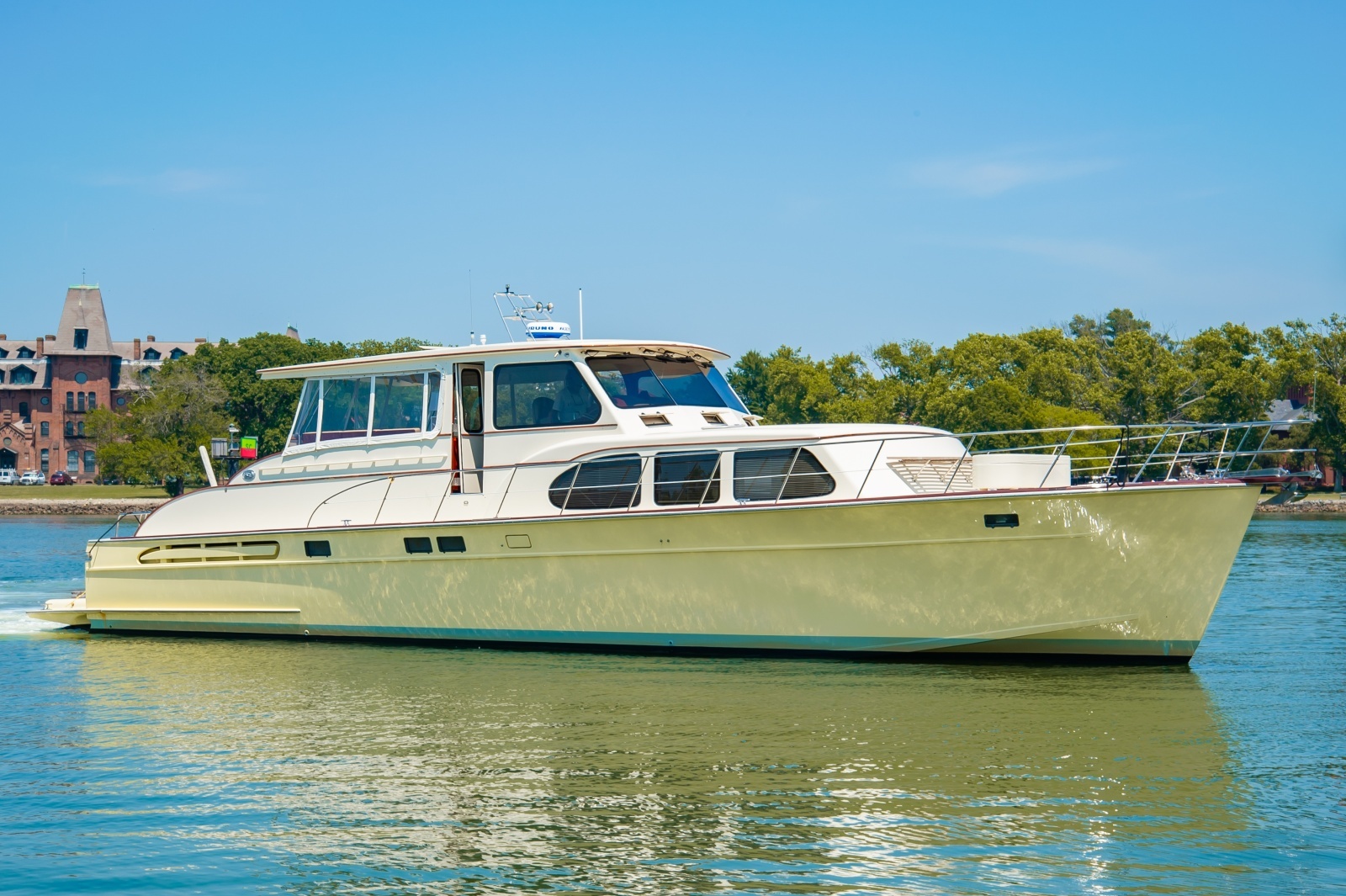 STARLIGHT 56ft Huckins Yacht For Sale