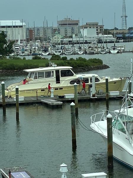 56' 2006 Huckins 56 Linwood