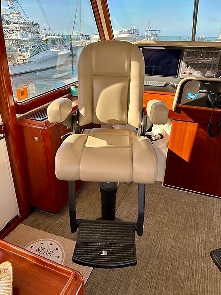 56' 2006 Huckins 56 Linwood