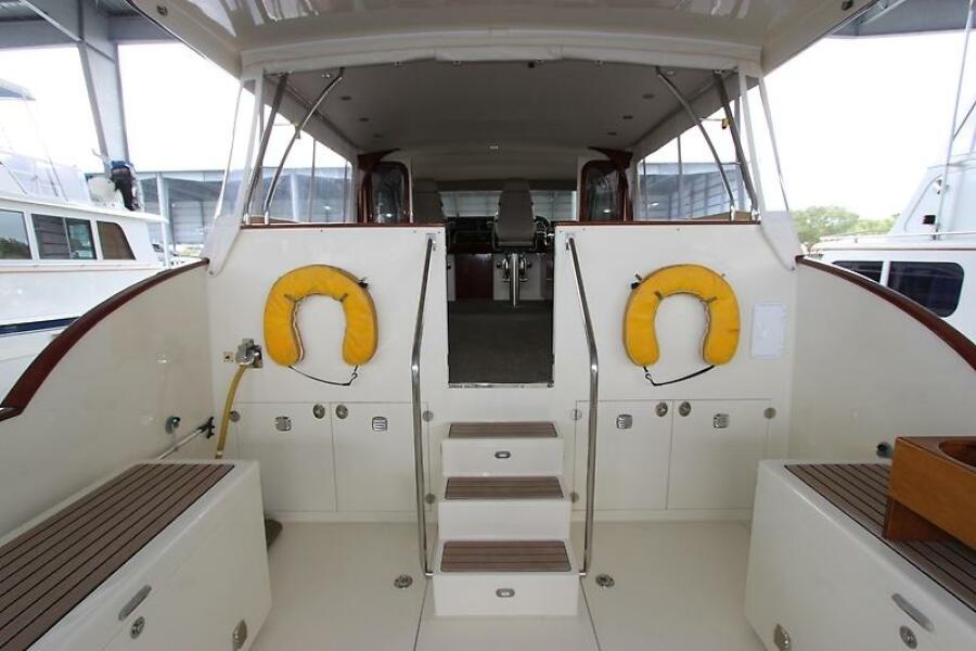 56' 2006 Huckins 56 Linwood