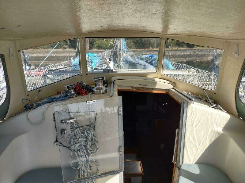 PETREL 42ft Cascade Yacht For Sale