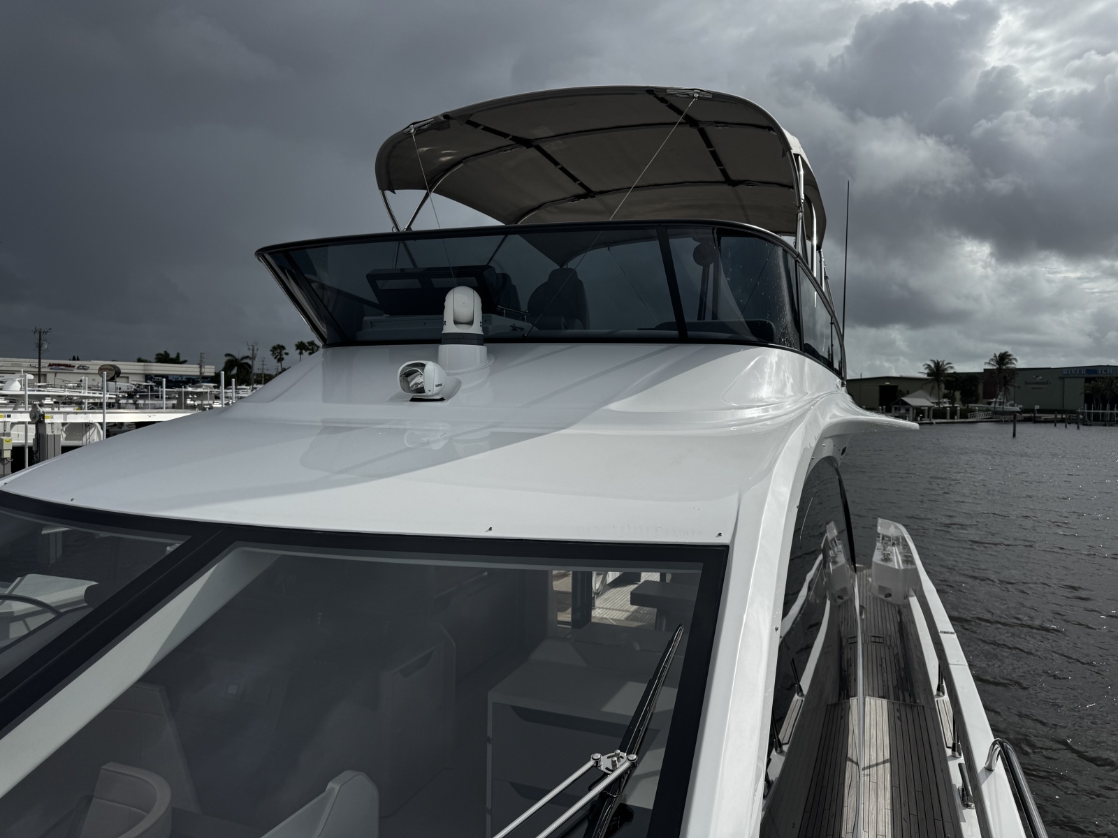 70ft Azimut Yacht For Sale