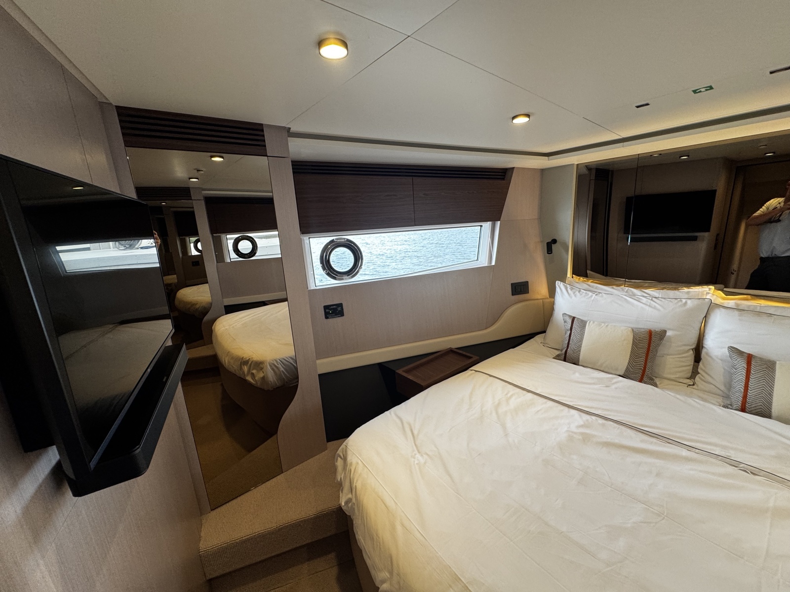 70ft Azimut Yacht For Sale