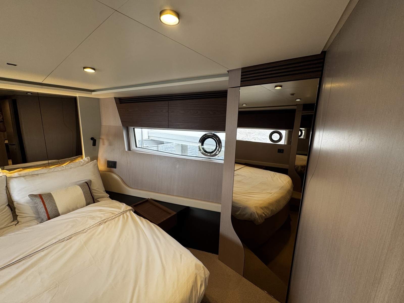 70ft Azimut Yacht For Sale