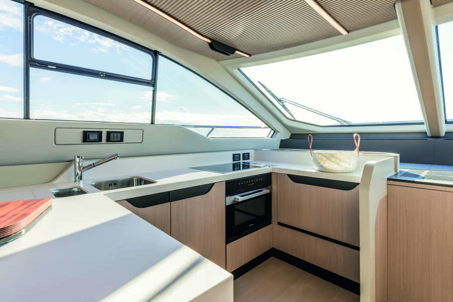 70ft Azimut Yacht For Sale