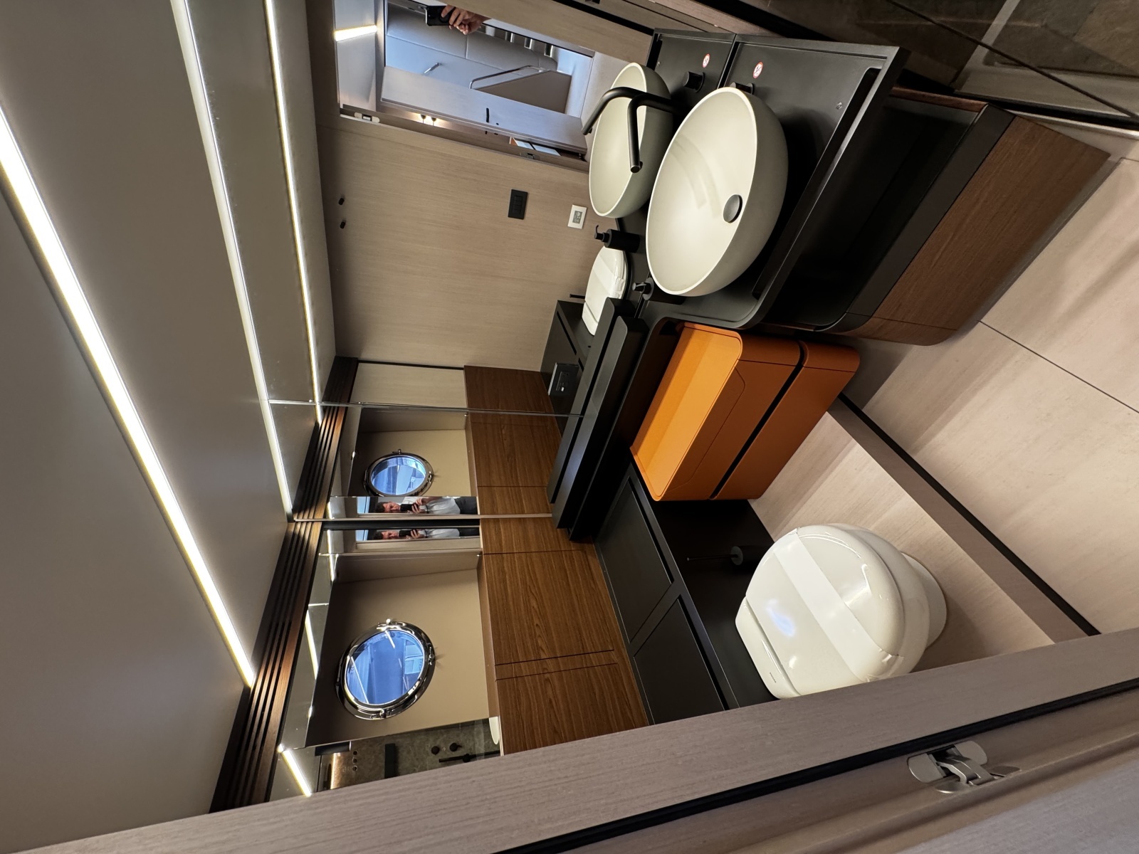 70ft Azimut Yacht For Sale