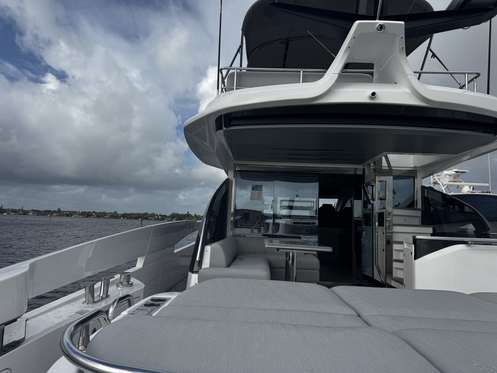 70ft Azimut Yacht For Sale